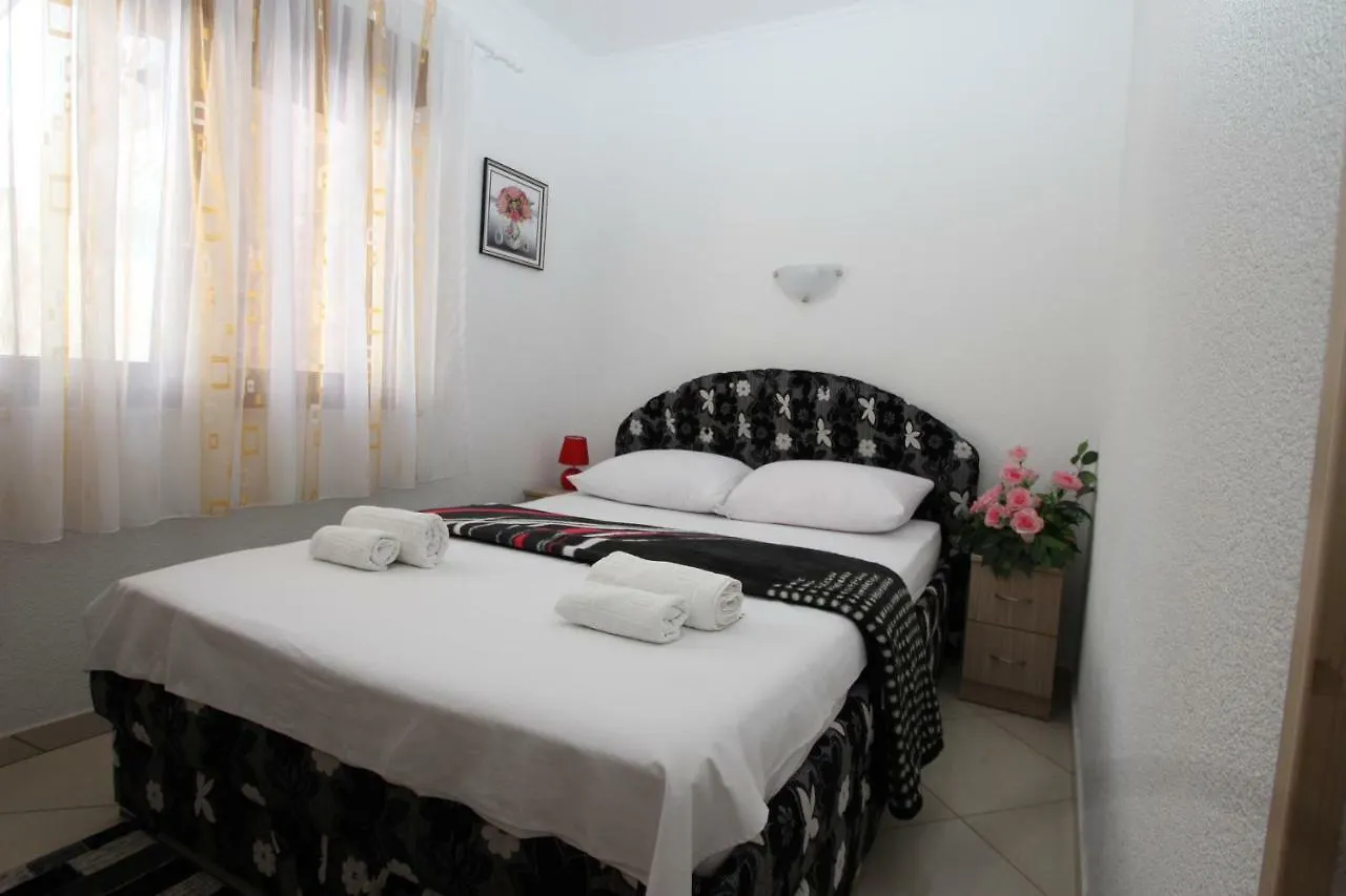 Bed & Breakfast Rooms Emmina Poreč
