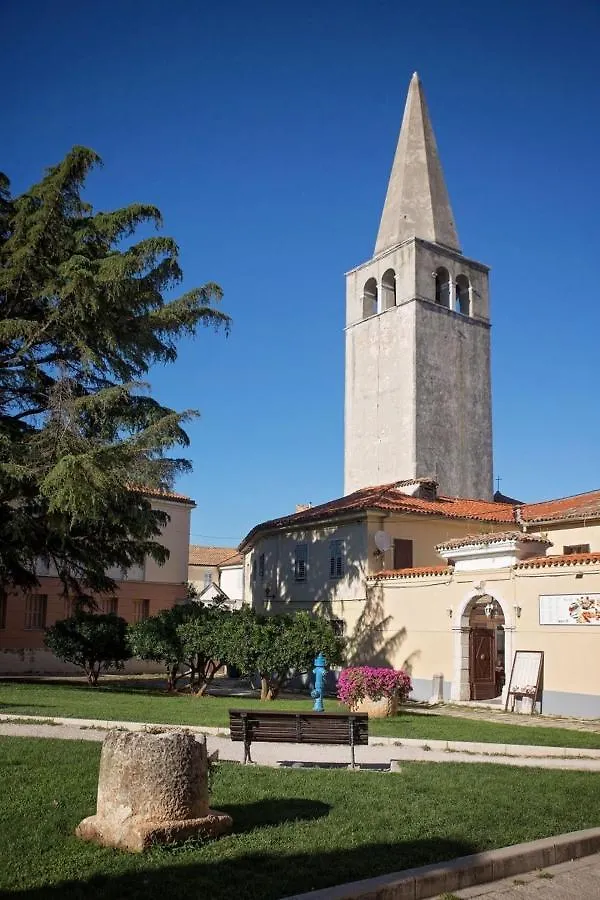 Bed & Breakfast Rooms Emmina Poreč